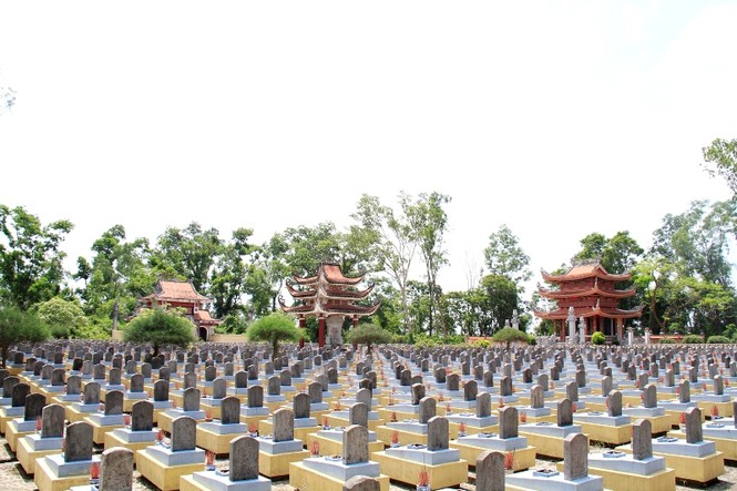 Trở lại Trường Sơn, nhớ những người đã khuất - ảnh 10